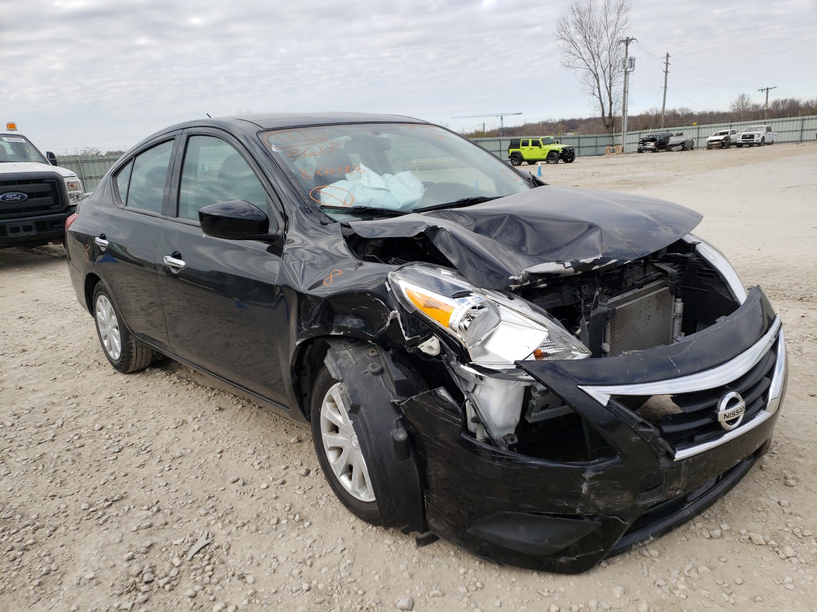 2019 Nissan Versa S VIN: 3N1CN7AP8KL842483 Lot: 53935894