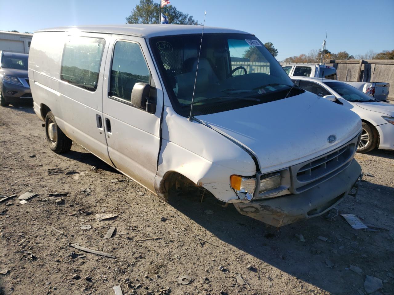 2000 Ford Econoline E250 Van VIN: 1FTNE2420YHB89860 Lot: 64901161