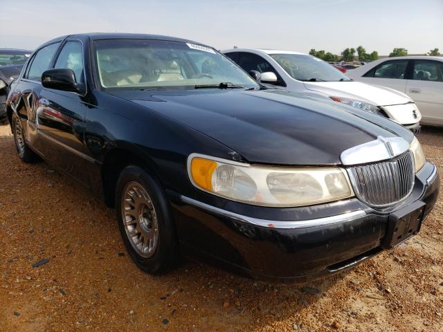 2000 Lincoln Town Car Cartier VIN: 1LNHM83W4YY784293 Lot: 40464040