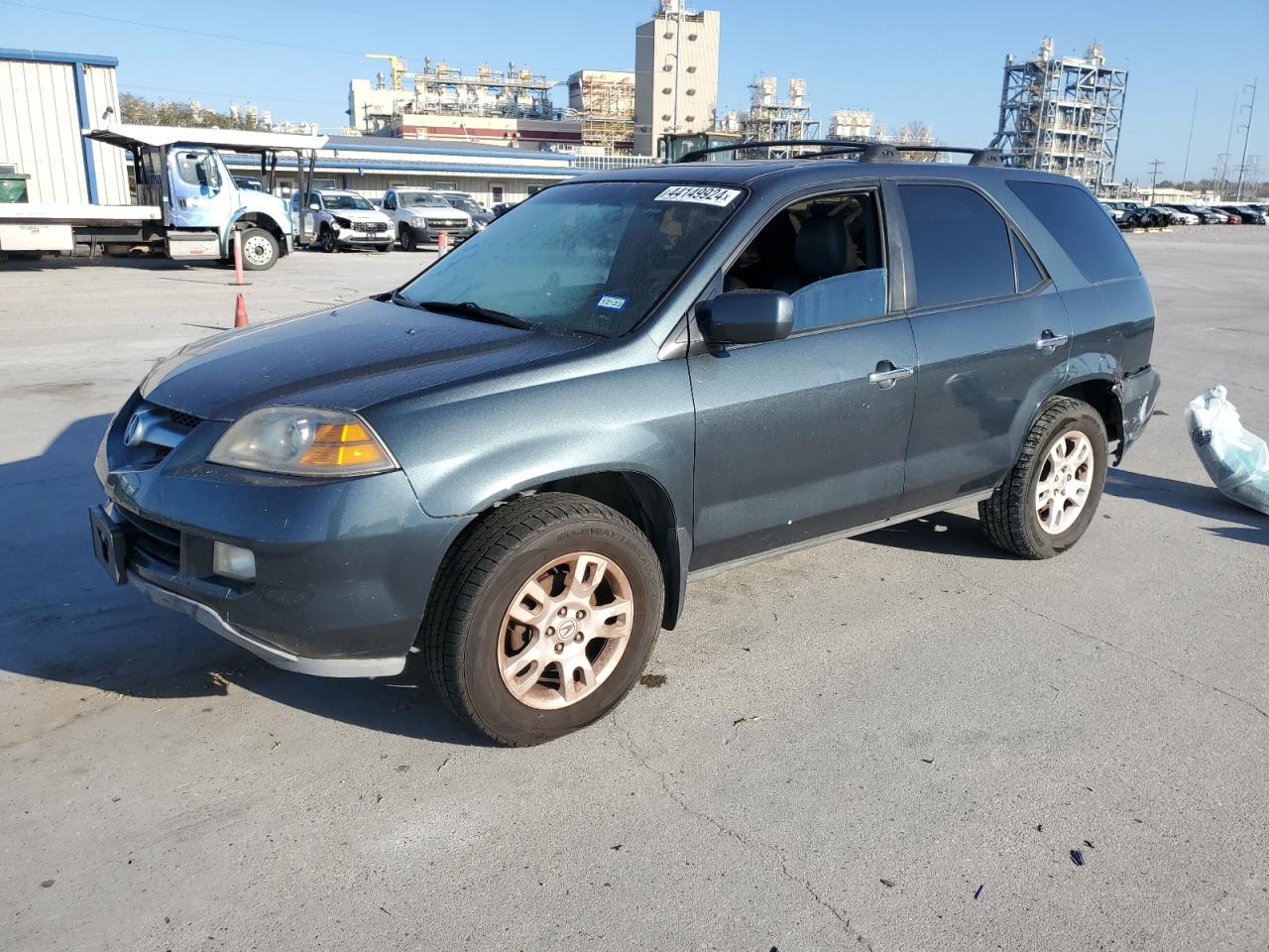 2005 Acura Mdx Touring VIN: 2HNYD18905H510670 Lot: 44149924