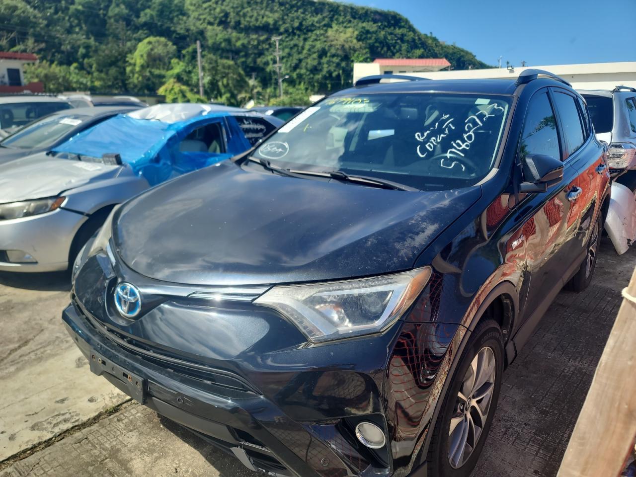 2016 Toyota Rav4 Hv Limited VIN: JTMDJREV0GD016161 Lot: 40491984