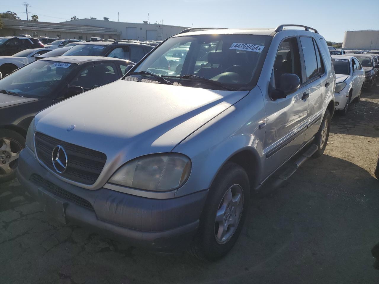 1999 Mercedes-Benz Ml 320 VIN: 4JGAB54EXXA144088 Lot: 44268454