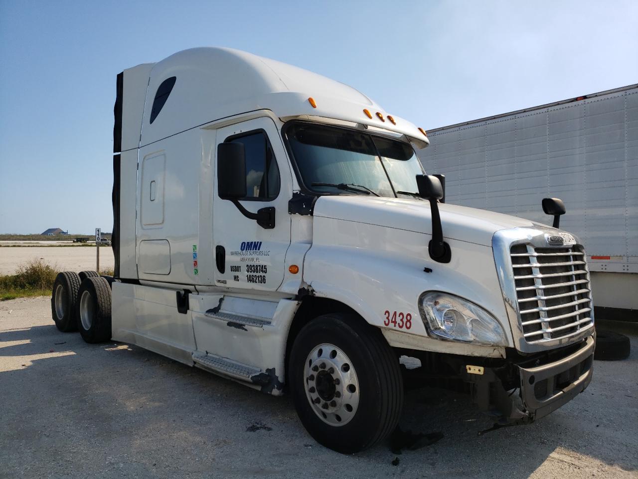 2014 Freightliner Cascadia 125 VIN: 3AKJGLD5XESFS5922 Lot: 51724114