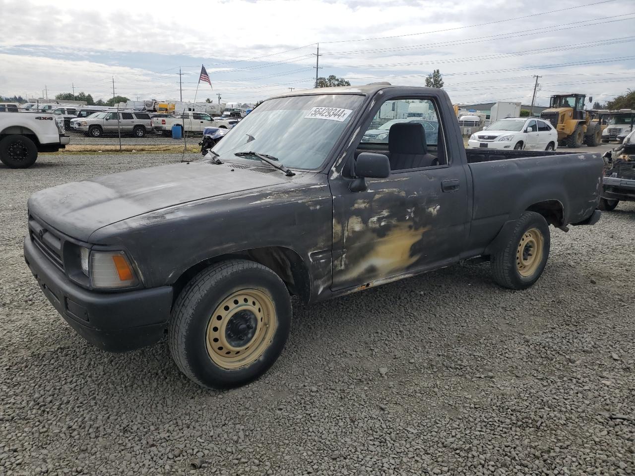 1994 Toyota Pickup 1/2 Ton Short Wheelbase Stb VIN: 4TARN81A3RZ194994 Lot: 56429344