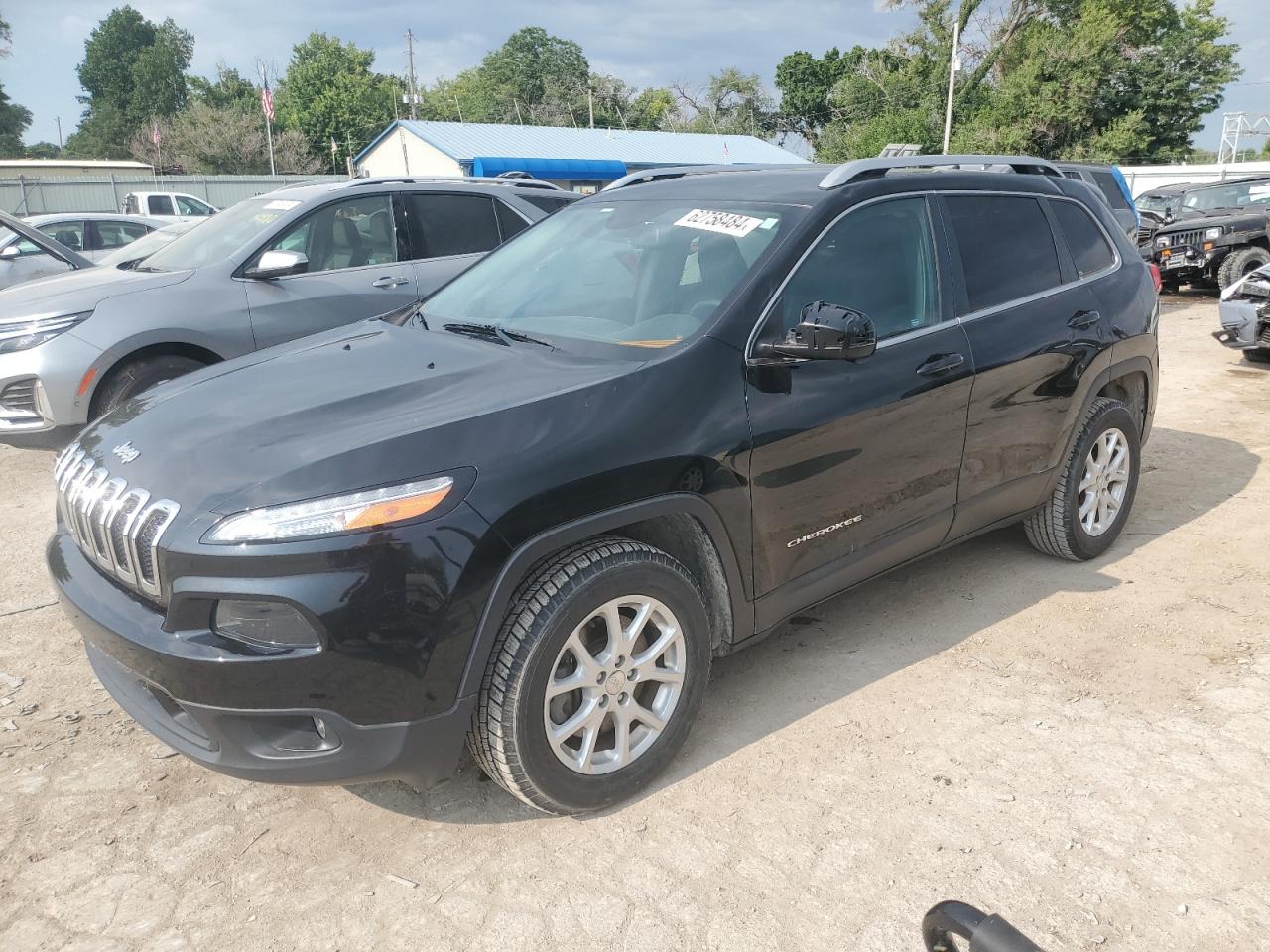 2015 Jeep Cherokee Latitude VIN: 1C4PJMCS6FW599718 Lot: 62758484