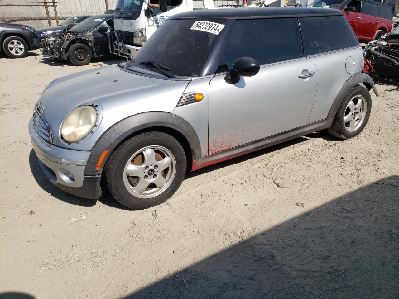 2007 Mini Cooper VIN: WMWMF33507TT51649 Lot: 64272974