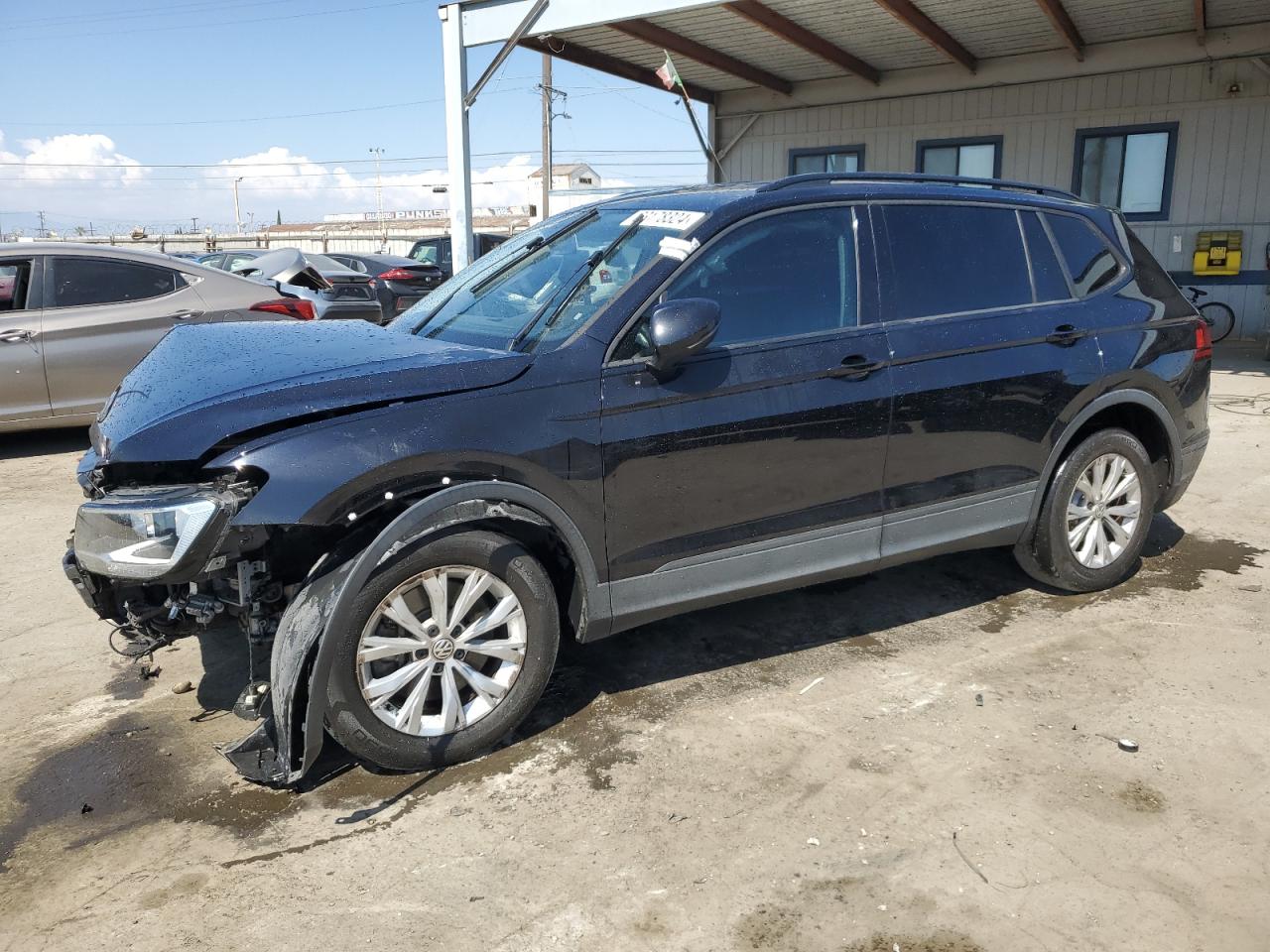 2018 Volkswagen Tiguan S VIN: 3VV1B7AX0JM090527 Lot: 63178324