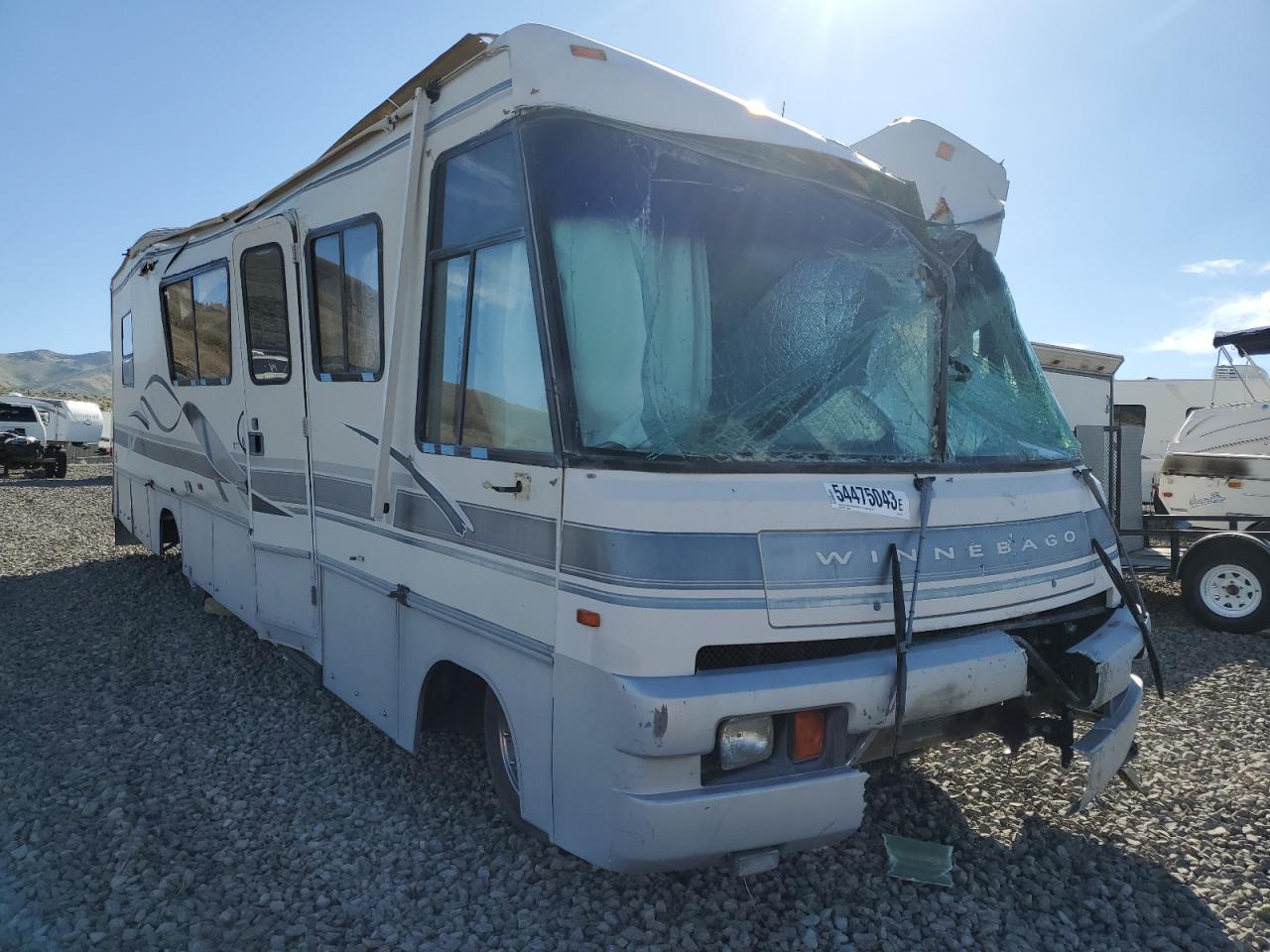 1996 Chevrolet P30 VIN: 1GBLP37N6T3304274 Lot: 43645744