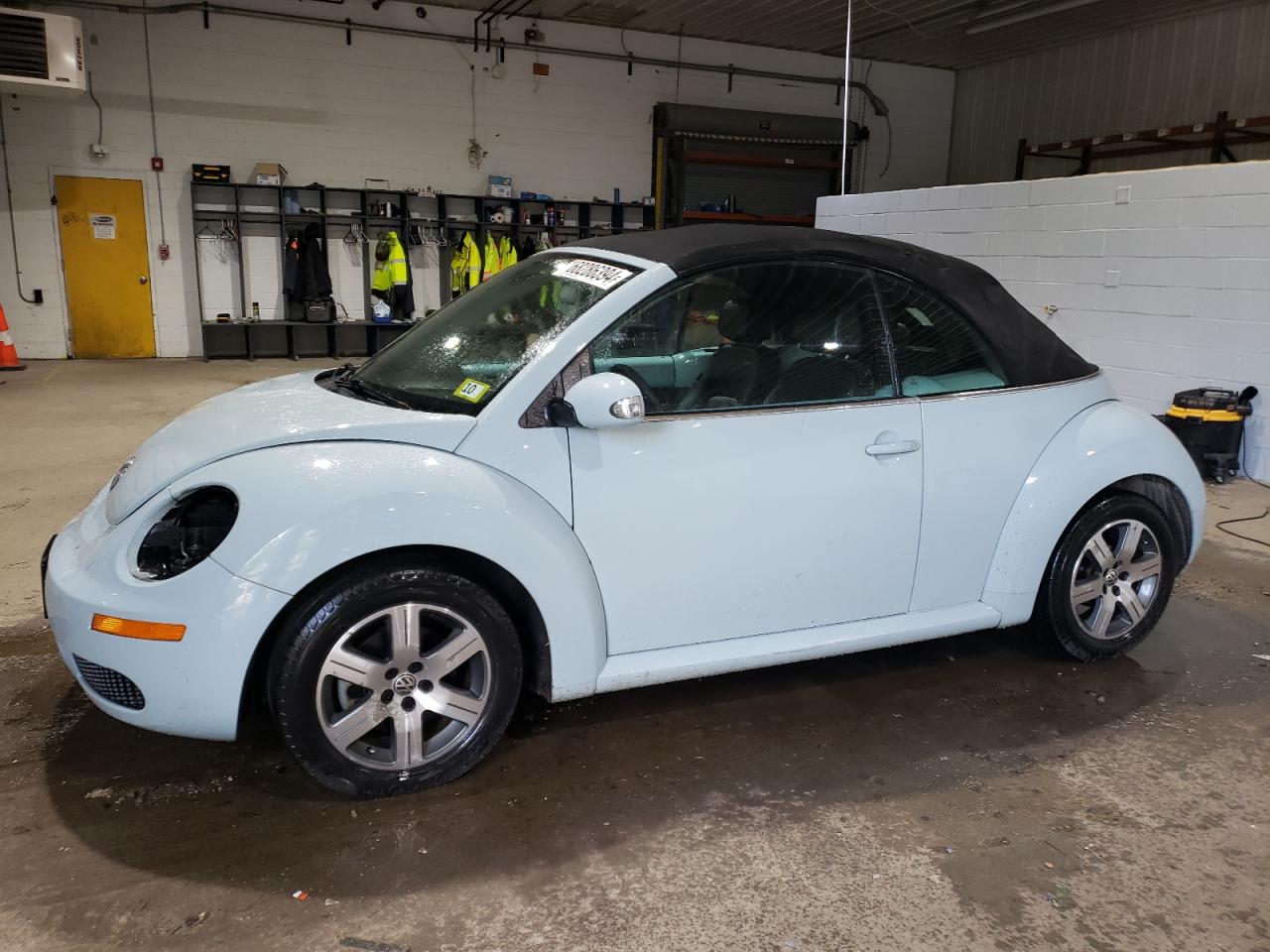 2006 Volkswagen New Beetle Convertible VIN: 3VWPG31Y56M313404 Lot: 68286394