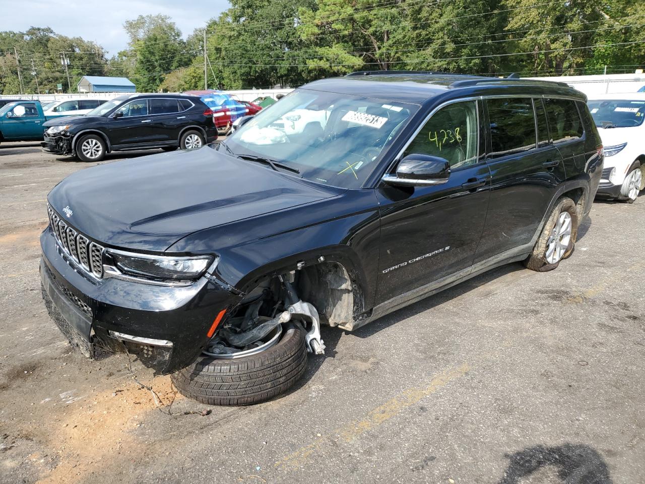 2023 Jeep Grand Cherokee L Limited VIN: 1C4RJJBG6P8821958 Lot: 68992513