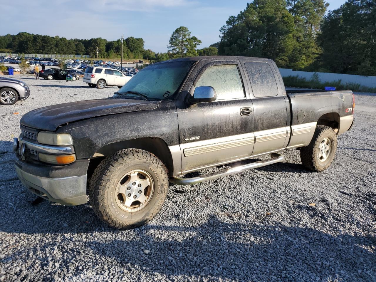 2000 Chevrolet Silverado K1500 VIN: 2GCEK19T3Y1370894 Lot: 71434994