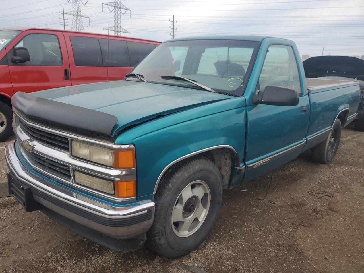 1996 Chevrolet Gmt-400 C2500 VIN: 1GCFC24M7TZ135132 Lot: 72241134