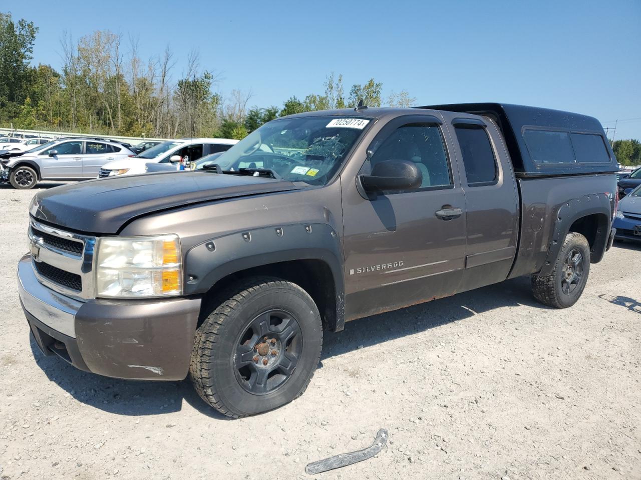 2008 Chevrolet Silverado K1500 VIN: 2GCEK19J781258128 Lot: 70250774