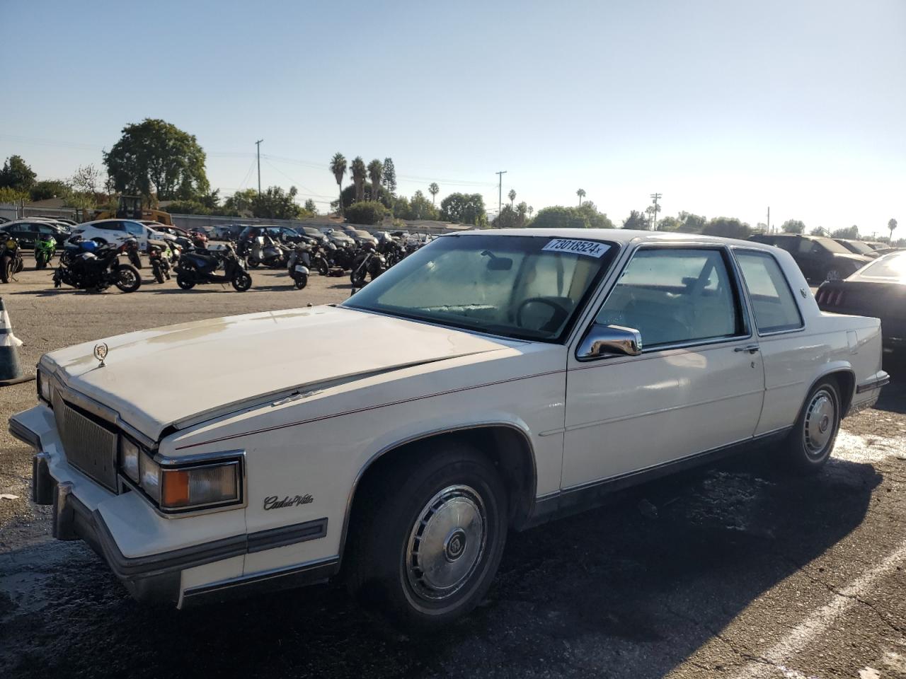 1986 Cadillac Deville Base VIN: 1G6CD4785G4323082 Lot: 73018524