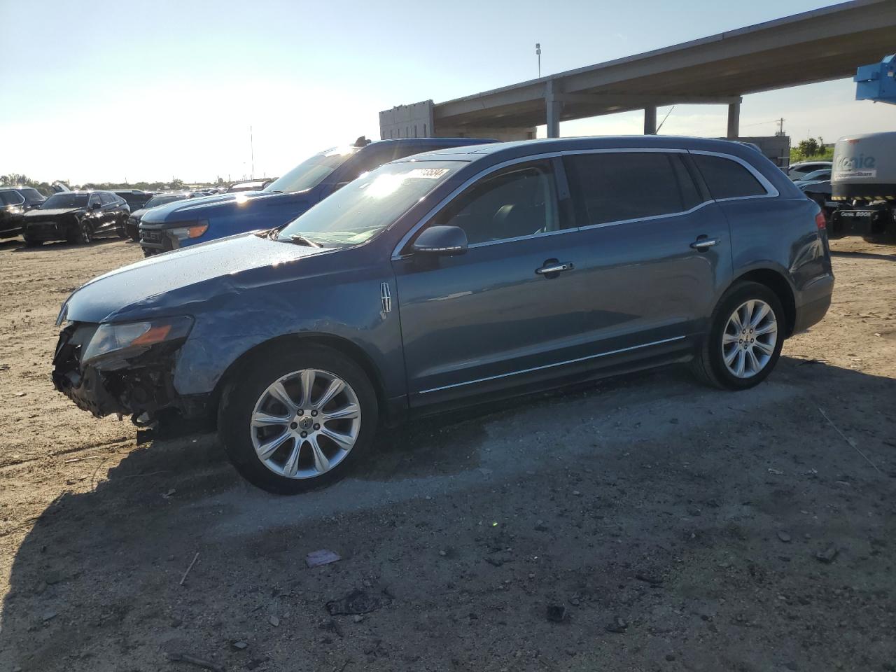 2018 Lincoln Mkt VIN: 2LMHJ5FK3JBL01111 Lot: 72313534