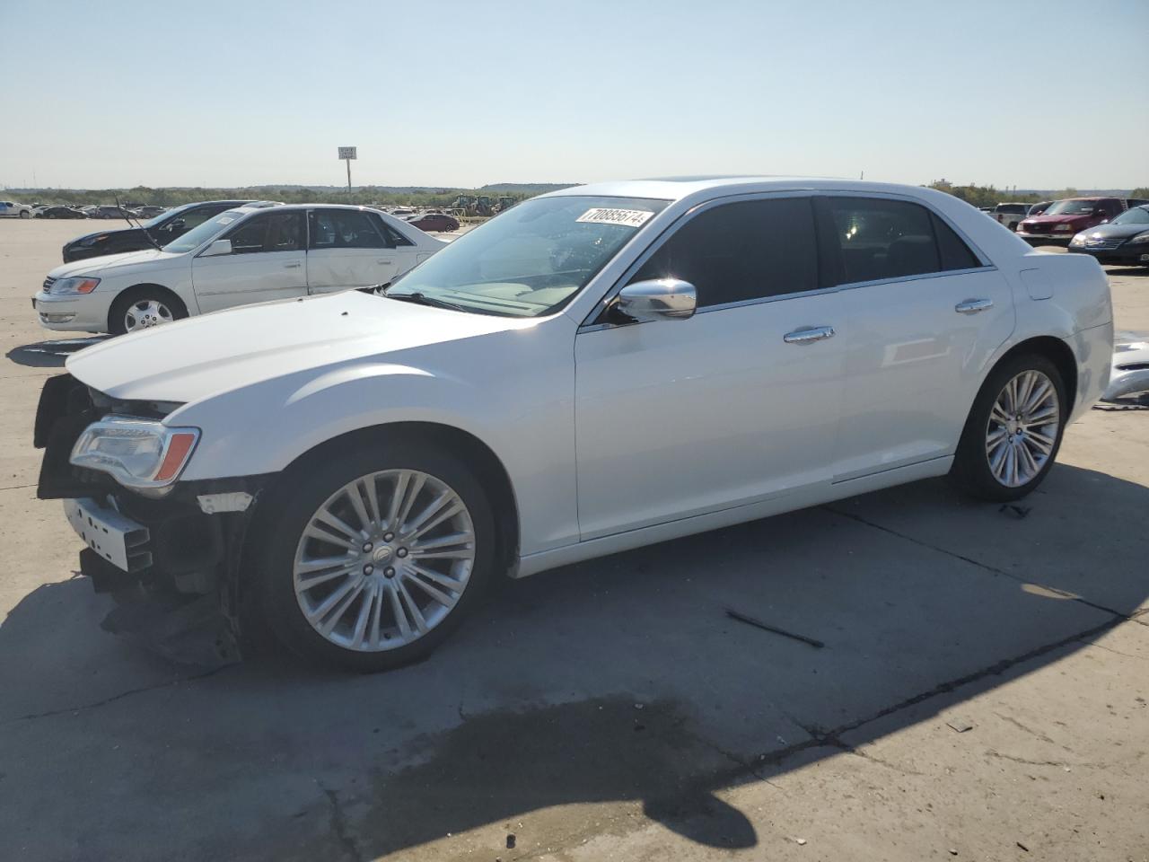 2012 Chrysler 300C VIN: 2C3CCAET3CH136303 Lot: 70885674