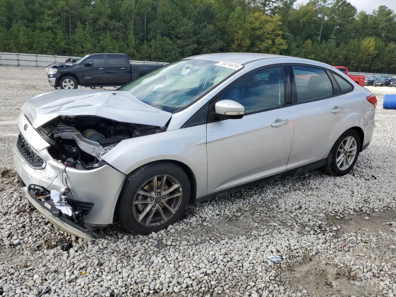 2017 Ford Focus Se VIN: 1FADP3F2XHL316965 Lot: 73474424