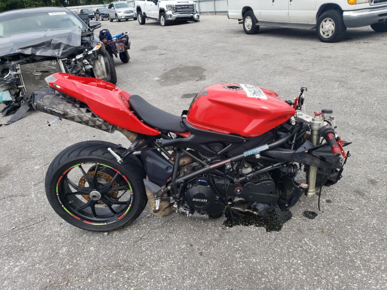 2011 Ducati 848 VIN: ZDM1XBMV8BB017061 Lot: 72607994