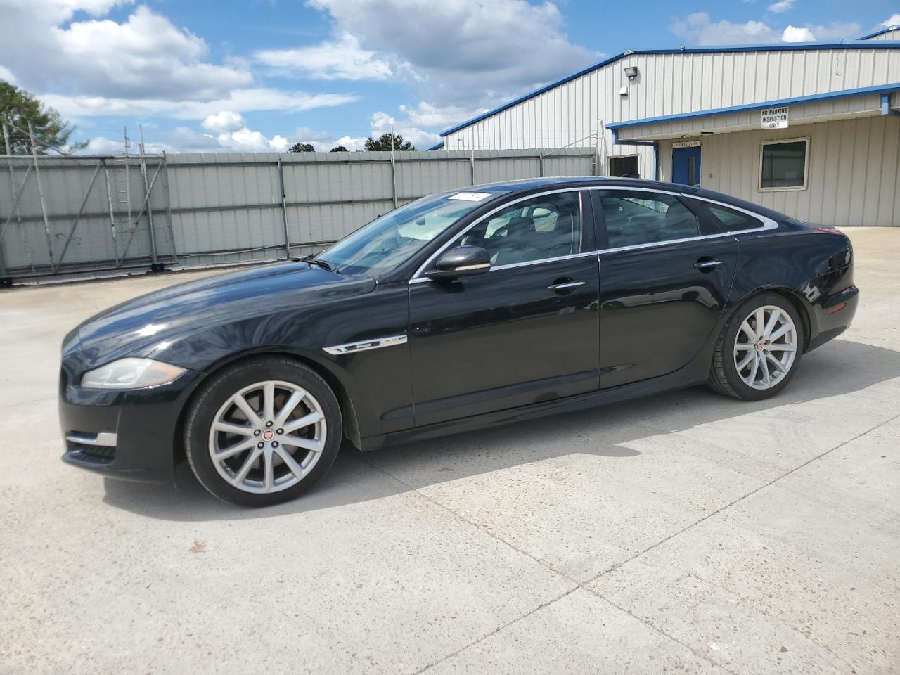 2018 Jaguar Xj R - Sport VIN: SAJWA1C76J8W14271 Lot: 73777914