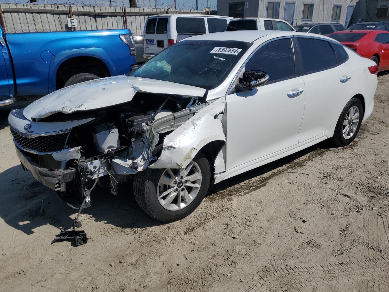 2018 Kia Optima Lx VIN: 5XXGT4L35JG206420 Lot: 70593694