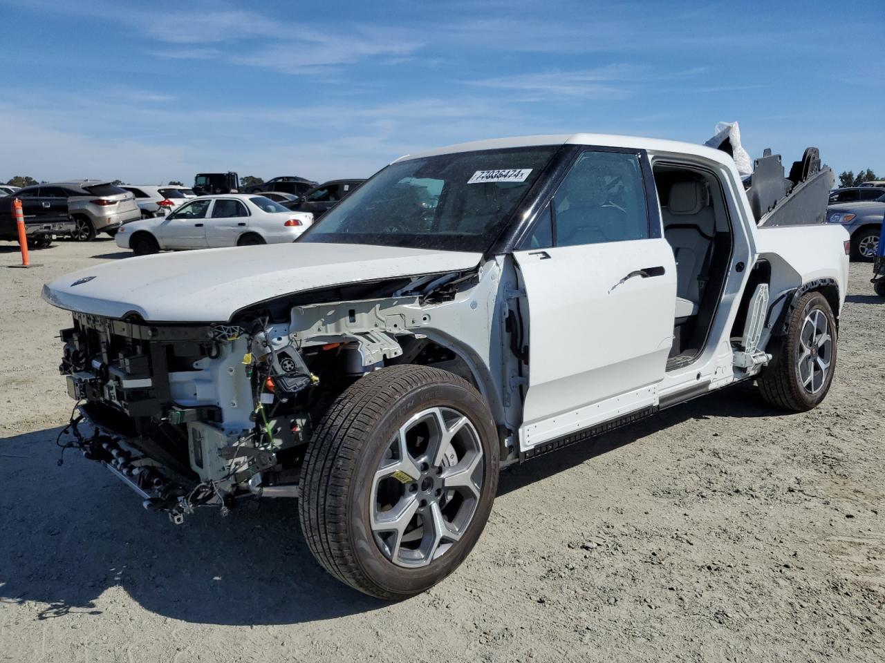 2024 Rivian R1T Adventure VIN: 7FCTGCAA9RN030318 Lot: 77036474