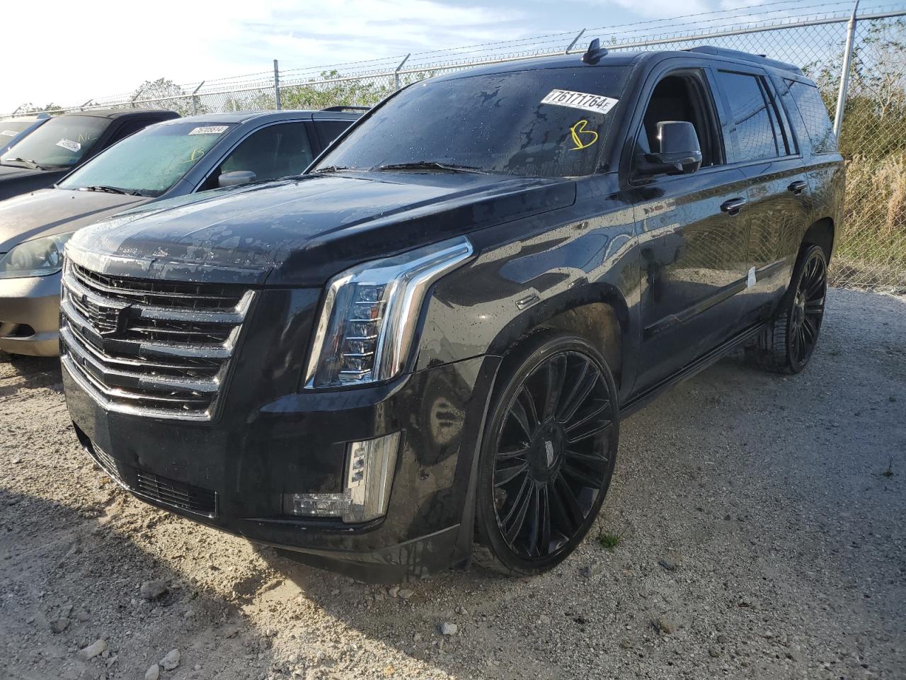 2018 Cadillac Escalade Platinum VIN: 1GYS3DKJ3JR318408 Lot: 76171764