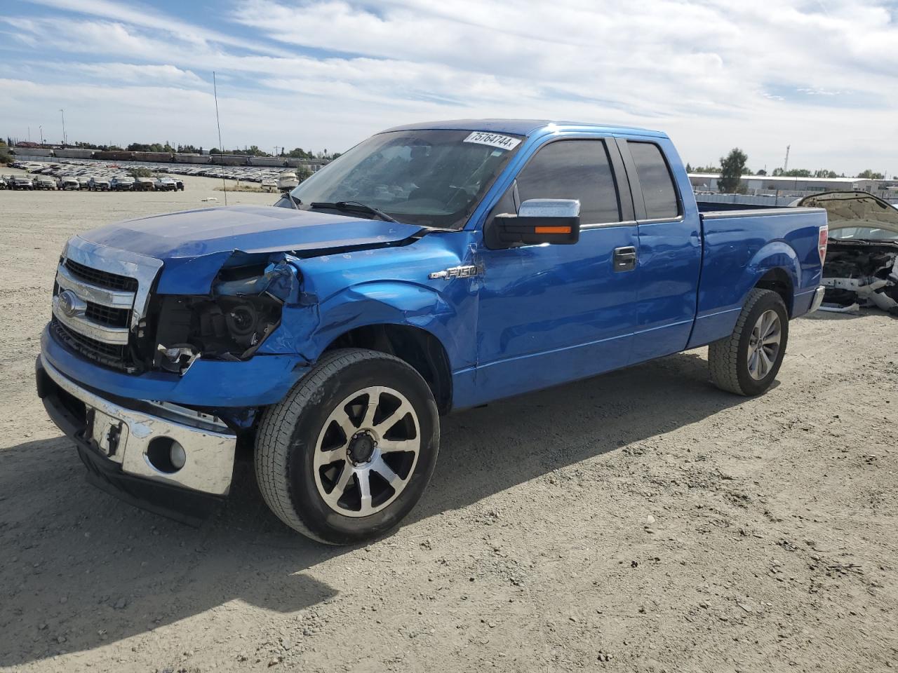 2013 Ford F150 Super Cab VIN: 1FTFX1CFXDFA38298 Lot: 75764744