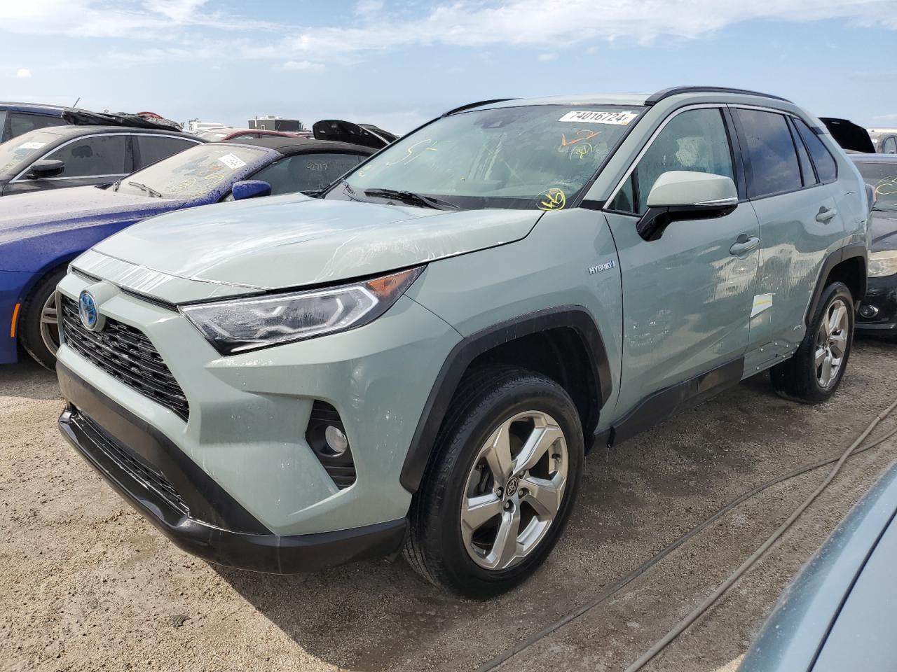 2021 Toyota Rav4 Xle Premium VIN: 4T3B6RFV3MU040718 Lot: 74016724