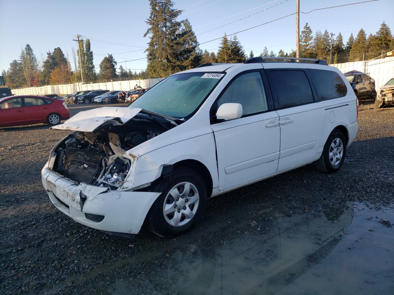 2008 Kia Sedona Ex VIN: KNDMB233586255913 Lot: 77214494