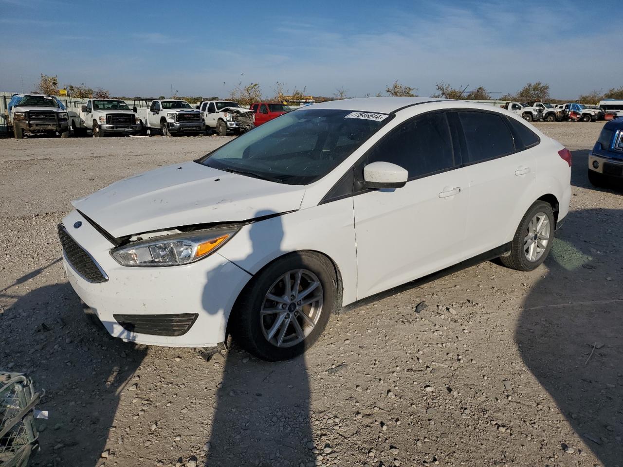 2018 Ford Focus Se VIN: 1FADP3F2XJL222719 Lot: 77646644