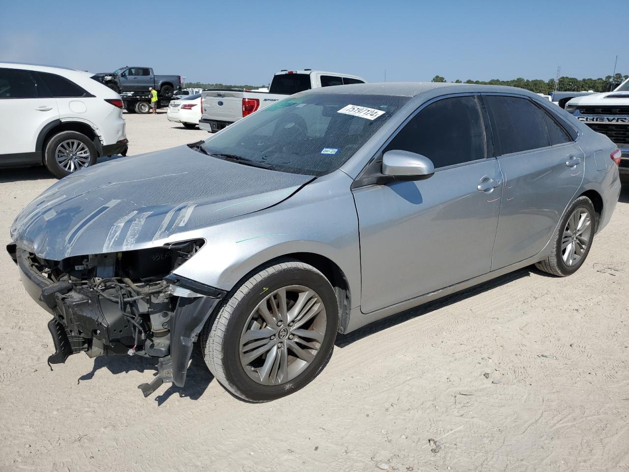 2015 Toyota Camry Le VIN: 4T1BF1FK5FU048970 Lot: 75197124