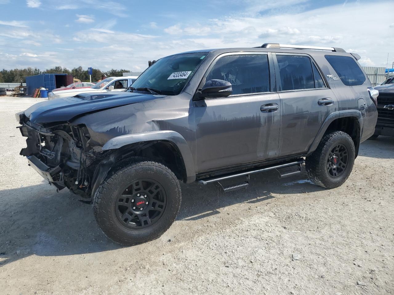 2017 Toyota 4Runner Sr5/Sr5 Premium VIN: JTEBU5JR1H5447163 Lot: 74333464