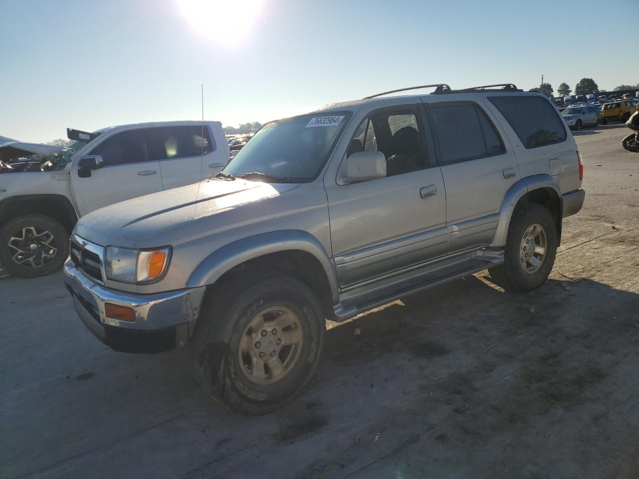 1999 Toyota 4Runner Limited VIN: JT3HN87R0X9024378 Lot: 76632964