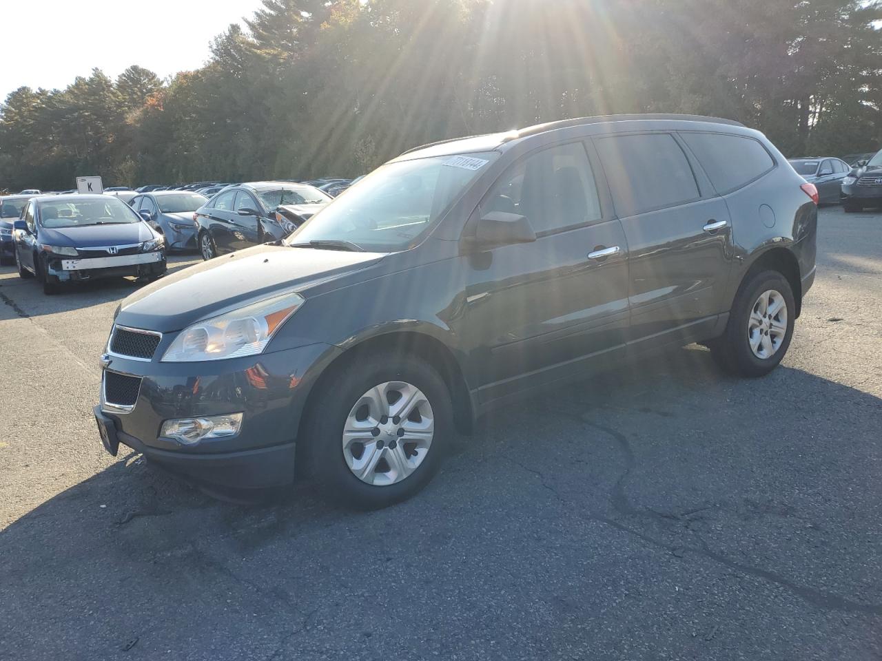 2012 Chevrolet Traverse Ls VIN: 1GNKVFED5CJ367295 Lot: 77118144