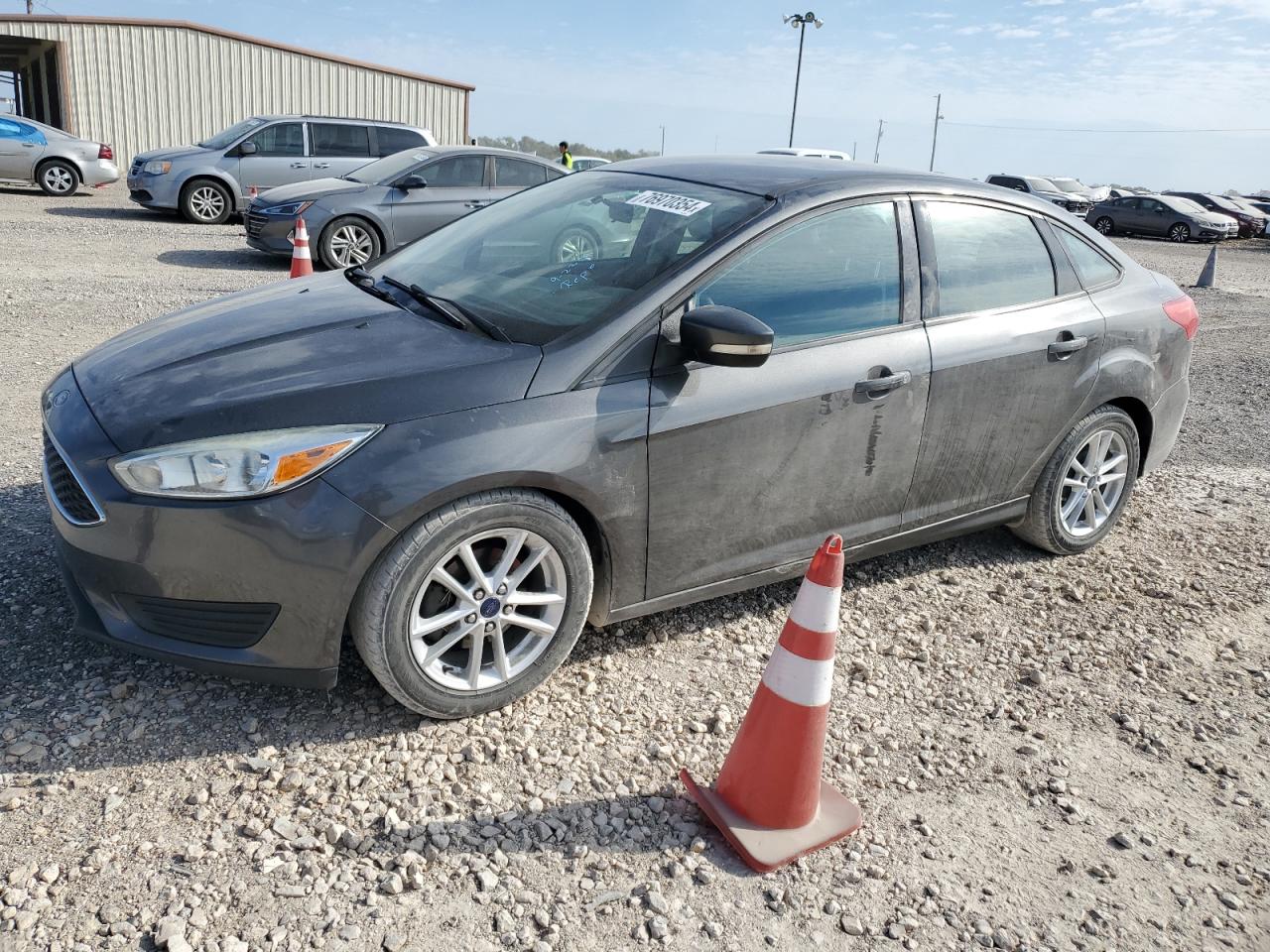 2015 Ford Focus Se VIN: 1FADP3F26FL362533 Lot: 76970354