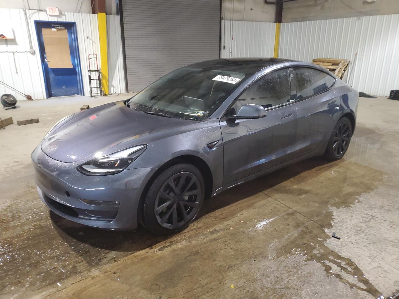 2022 Tesla Model 3 VIN: 5YJ3E1EB9NF335622 Lot: 76479354