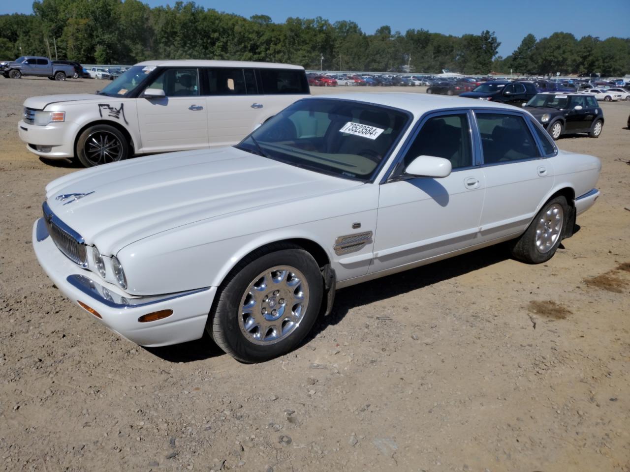 2000 Jaguar Xj8 VIN: SAJDA14C2YLF11720 Lot: 73523584