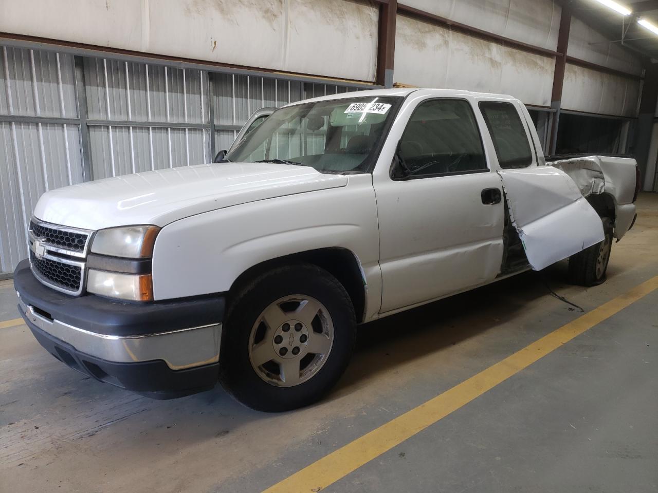 2006 Chevrolet Silverado C1500 VIN: 1GCEC19T76Z190755 Lot: 69053234