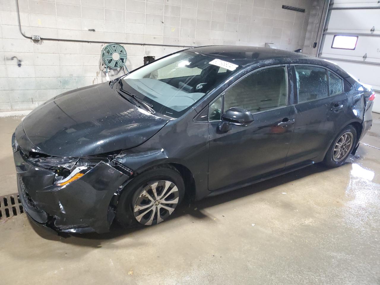 2022 Toyota Corolla Le VIN: JTDEAMDE3NJ035875 Lot: 82193824