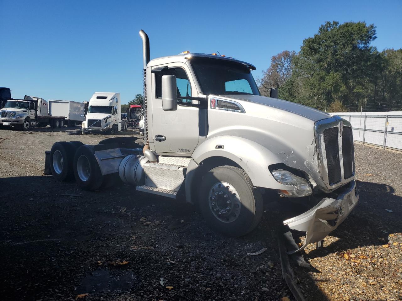 2015 Kenworth Construction T680 VIN: 1XKYDP9X3FJ458199 Lot: 80034284