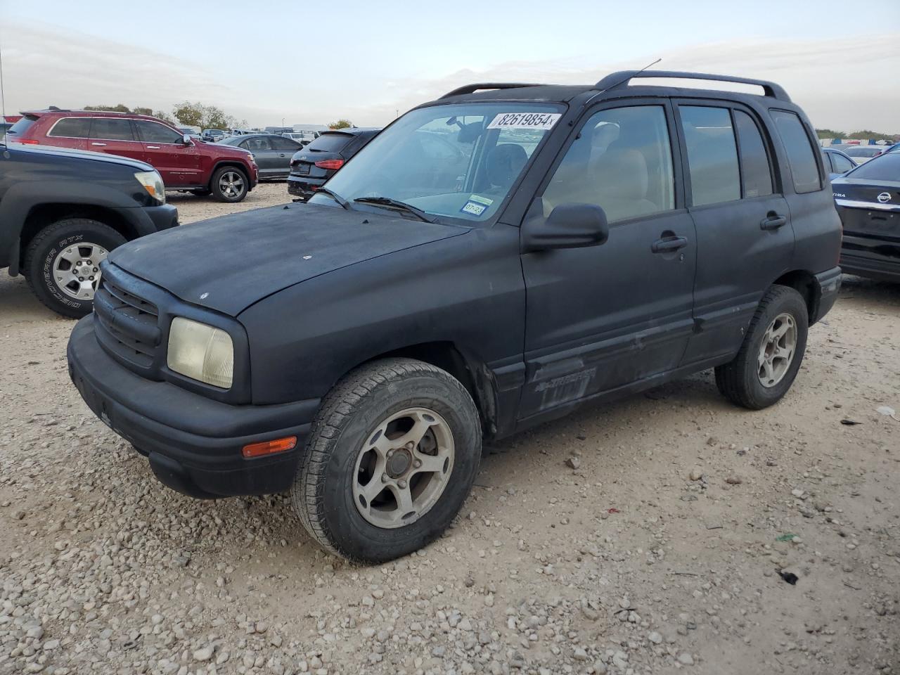 2000 Chevrolet Tracker VIN: 2CNBE13C4Y6920783 Lot: 82619854