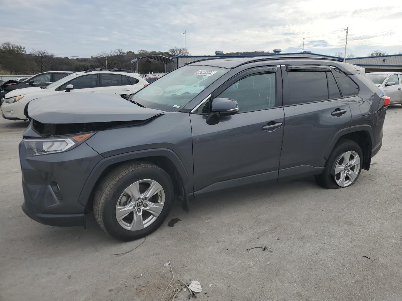 2019 Toyota Rav4 Xle VIN: 2T3W1RFV6KC001653 Lot: 81258604