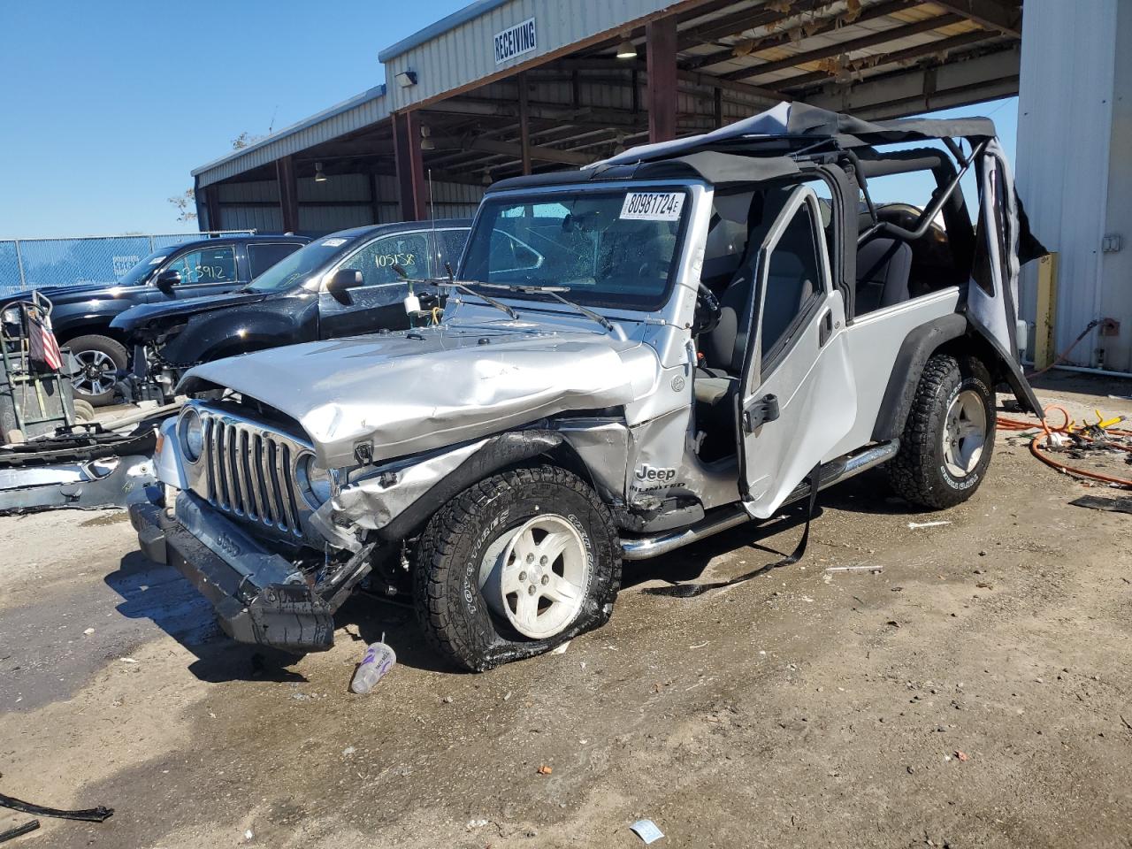 2005 Jeep Wrangler / Tj Unlimited VIN: 1J4FA44S15P300990 Lot: 80981724