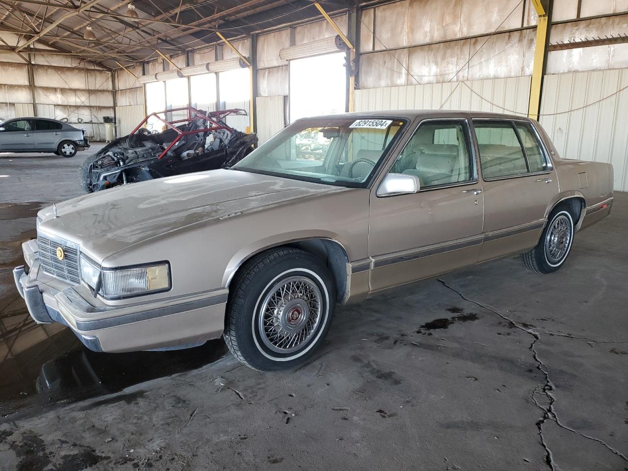 1992 Cadillac Deville VIN: 1G6CD53B8N4247183 Lot: 82915504