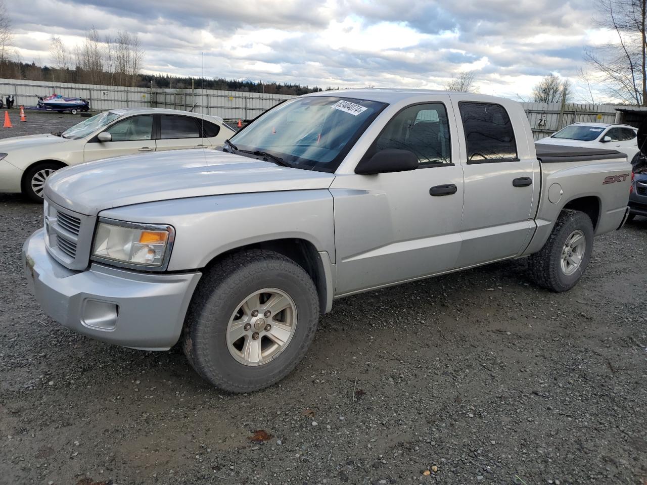 2008 Dodge Dakota Sxt VIN: 1D7HW38K08S545596 Lot: 82404074