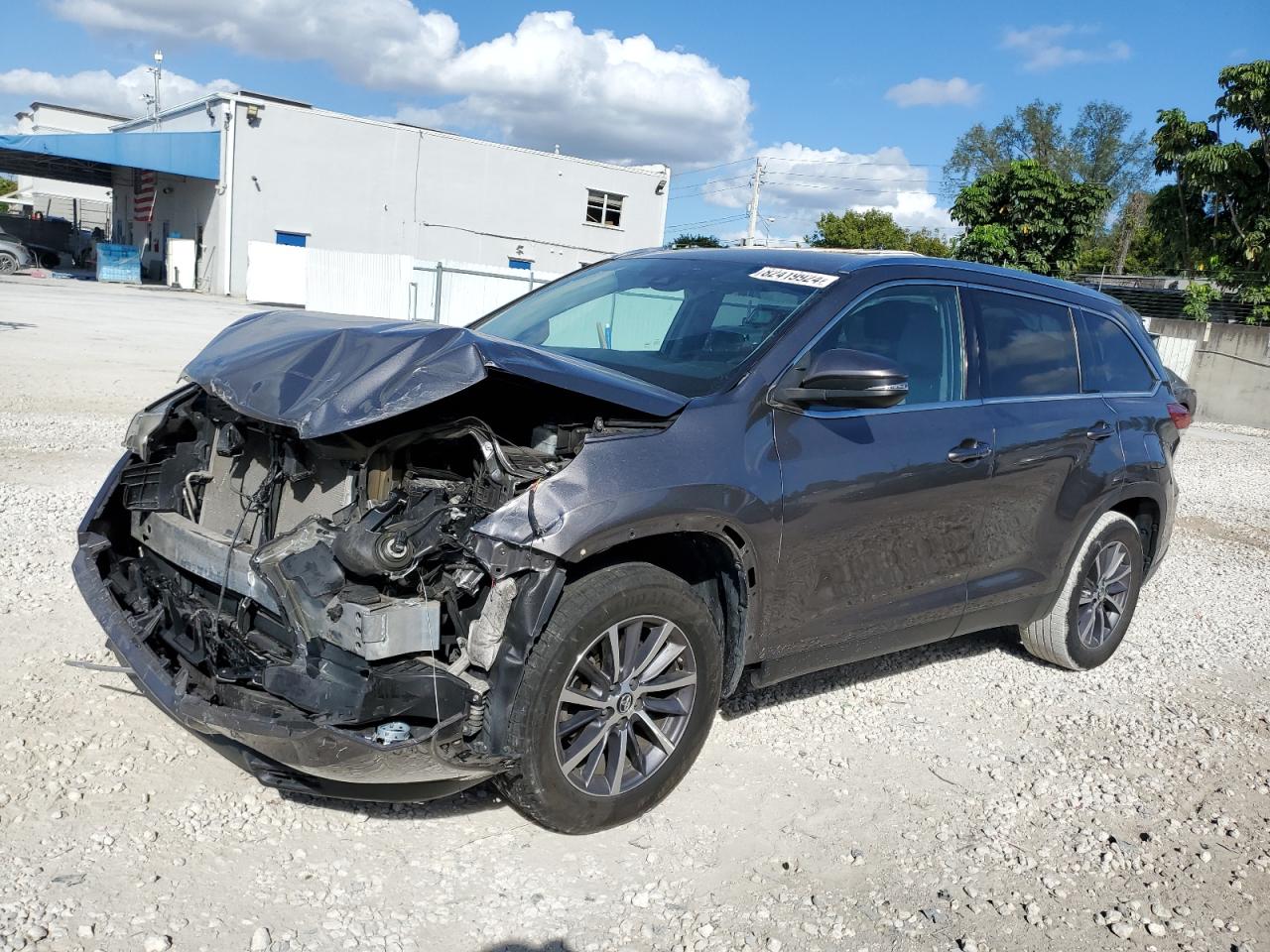 2019 Toyota Highlander Se VIN: 5TDKZRFH1KS564899 Lot: 82419924