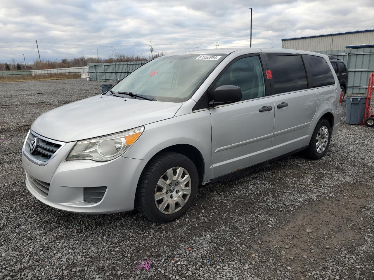 2012 Volkswagen Routan S VIN: 2C4RVAAGXCR120229 Lot: 81356954