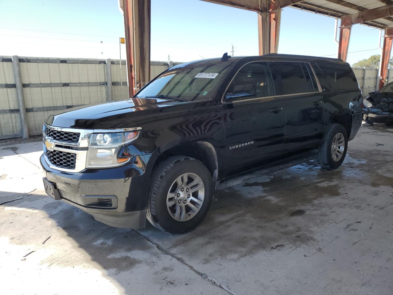 2019 Chevrolet Suburban C1500 Lt VIN: 1GNSCHKC7KR408104 Lot: 81777174