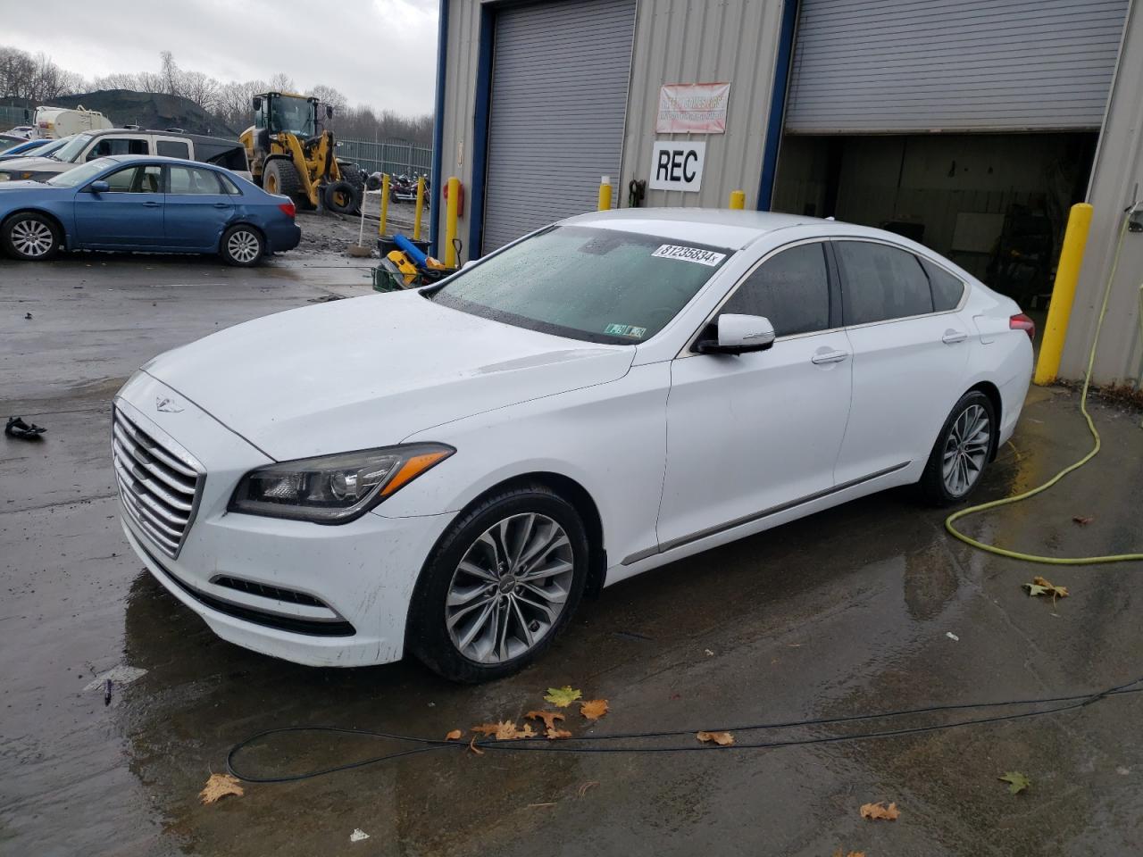 2016 Hyundai Genesis 3.8L VIN: KMHGN4JE6GU121941 Lot: 81235834