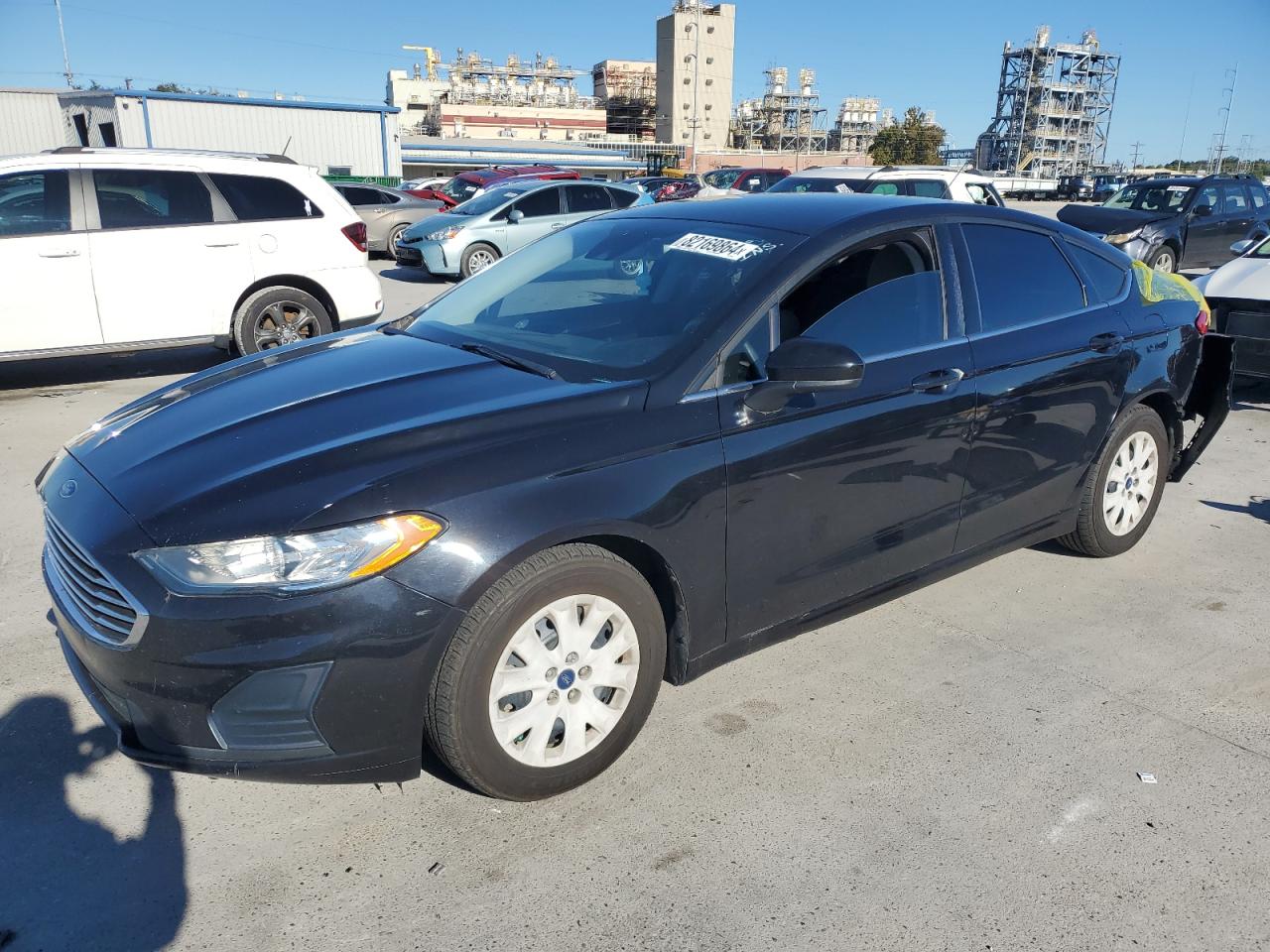 2019 Ford Fusion S VIN: 3FA6P0G70KR107258 Lot: 82169864